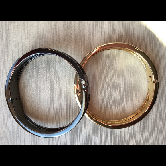 Set of two shimmery bracelets - Picture 3 of 8